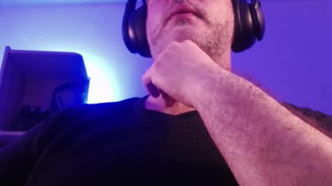 Sanders online show from November 2025 01:28:02 AM