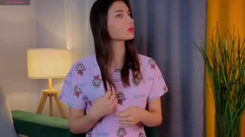 Isabel but you can call me Bella online show from November 2025 01:27:02 AM