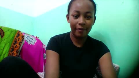 sandra1253099 online show from December 2025 06:41:02 AM