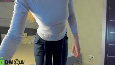 Snapshot of sandra__wilson chatting on May 2026 01:47:02 AM Sandra online show from May 2026 01:47:02 AM