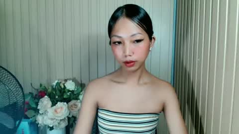 Snapshot of sandra_cruzz chatting on June 2026 05:01:02 AM sandra online show from June 2026 05:01:02 AM