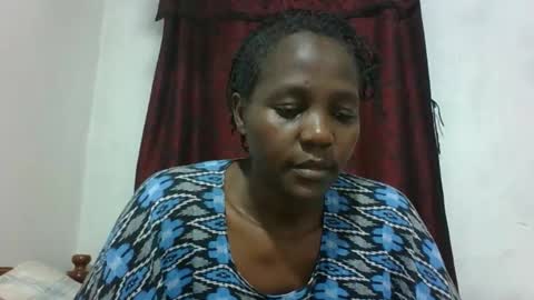 Snapshot of sandra_milly chatting on November 2025 08:02:01 PM sandra online show from November 2025 08:02:01 PM