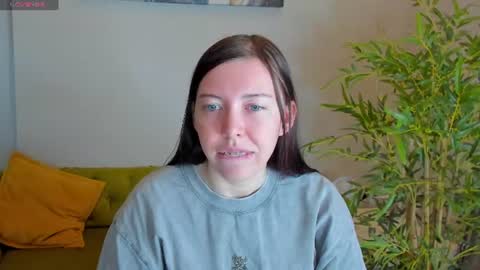 Sandra online show from June 2026 12:36:01 AM