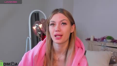 Snapshot of sandraa_anderson chatting on February 2026 11:58:01 PM sandraa_anderson online show from February 2026 11:58:01 PM