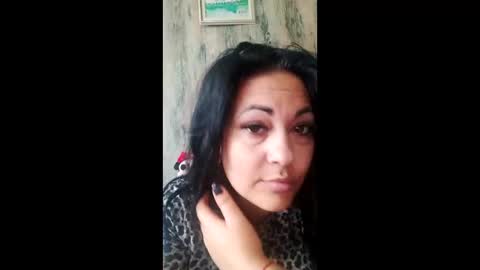 Snapshot of sandrabenet chatting on April 2026 11:18:02 AM Sandra online show from April 2026 11:18:02 AM