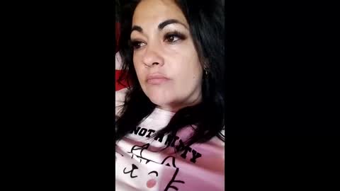 Snapshot of sandrabenet chatting on April 2026 06:30:02 PM Sandra online show from April 2026 06:30:02 PM