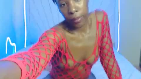 Snapshot of sandrah_ chatting on June 2026 02:25:02 AM Sandy online show from June 2026 02:25:02 AM