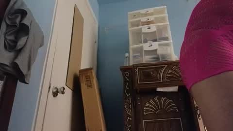 Sandra online show from January 2025 09:27:01 AM