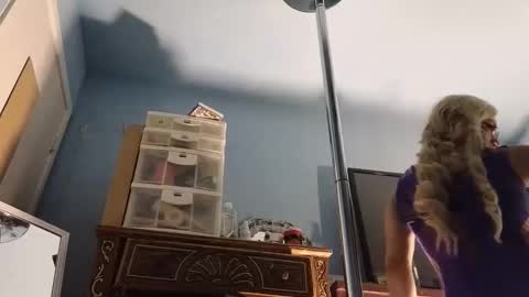 Sandra online show from March 2026 10:41:02 AM