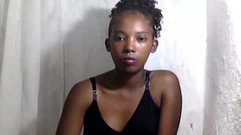 sandrine718 online show from March 2026 06:24:02 AM