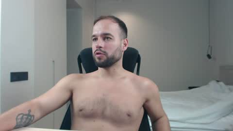 Snapshot of sandro_best chatting on July 2026 10:21:02 AM DeAlex online show from July 2026 10:21:02 AM