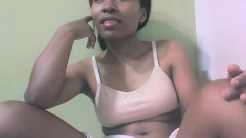 sandy735579 online show from October 2025 07:13:02 PM