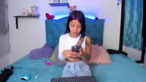 Sandy ass 69 online show from December 2025 02:39:01 AM