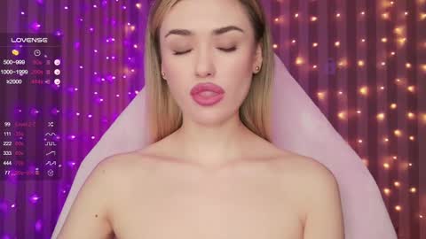 Sandy online show from February 2025 03:02:01 AM