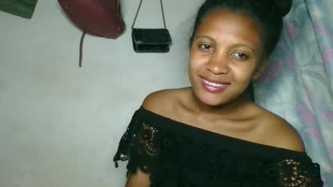 Snapshot of sanelie09 chatting on October 2025 07:26:02 PM sanelie09 online show from October 2025 07:26:02 PM