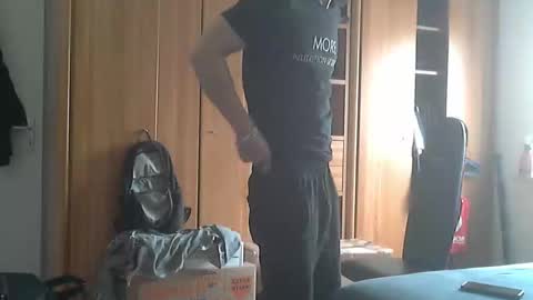 sanja72 online show from November 2025 01:21:02 PM