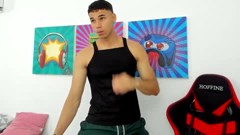 Maximo Santana online show from April 2026 01:22:01 PM