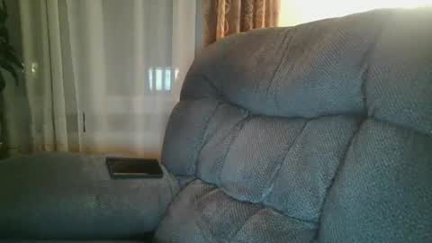 santatron online show from February 2025 05:34:02 AM