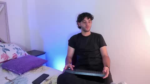 santi700948 online show from March 2026 04:56:01 AM