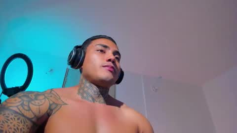 Santi Ferrer online show from March 2026 03:20:01 AM