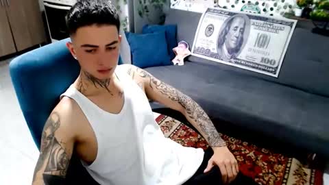 santi_ss online show from February 2026 03:50:02 PM