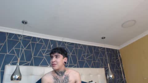 Snapshot of santiabader chatting on October 2025 07:18:01 PM SantiAbader online show from October 2025 07:18:01 PM