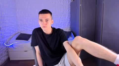 Snapshot of santiago__perez chatting on November 2025 07:41:02 AM santiago__perez online show from November 2025 07:41:02 AM