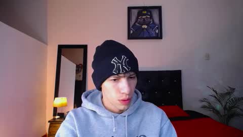 SANTAGO online show from November 2025 09:53:01 AM