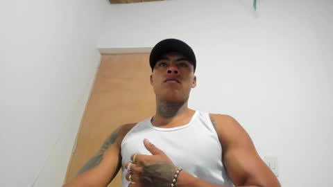 Snapshot of santiagogtx chatting on September 2025 02:11:02 AM Santiago online show from September 2025 02:11:02 AM