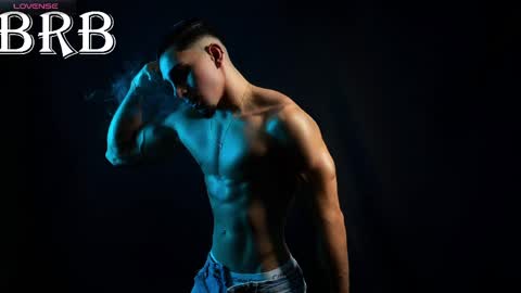 Santiago Seans online show from April 2026 02:05:01 PM