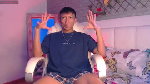 santi online show from December 2025 02:49:01 AM