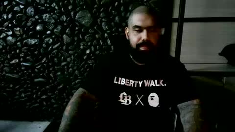 Snapshot of santino_zanoli chatting on October 2025 04:10:02 AM Santino online show from October 2025 04:10:02 AM