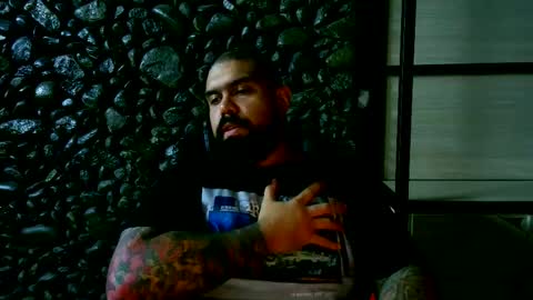 Snapshot of santino_zanoli chatting on November 2025 06:35:02 AM Santino online show from November 2025 06:35:02 AM