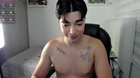 Mr. Santiago online show from December 2025 01:39:02 PM