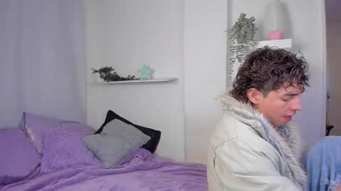 kitty online show from January 2026 01:20:01 AM