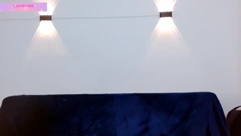 santy_stump online show from October 2025 09:37:01 PM