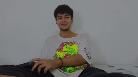 santybig18 online show from February 2025 01:47:01 AM