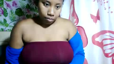 Snapshot of sanyah513 chatting on July 2026 10:41:01 AM sanya online show from July 2026 10:41:01 AM