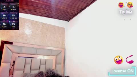 Snapshot of saori_sann_ chatting on February 2025 12:11:01 PM Saori online show from February 2025 12:11:01 PM