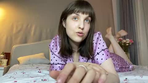 Anny online show from October 2025 10:55:01 PM