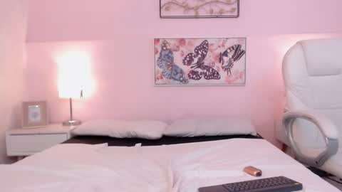 Sara online show from November 2025 04:15:02 AM