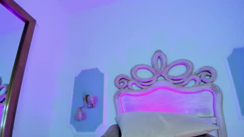 Sara online show from November 2025 03:50:02 AM