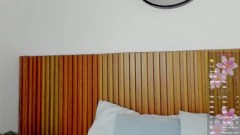 Sara online show from December 2024 12:23:01 PM