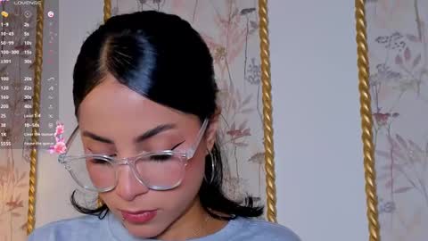 Sara online show from September 2025 08:10:01 PM