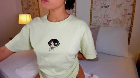 Sara online show from November 2025 07:45:02 PM