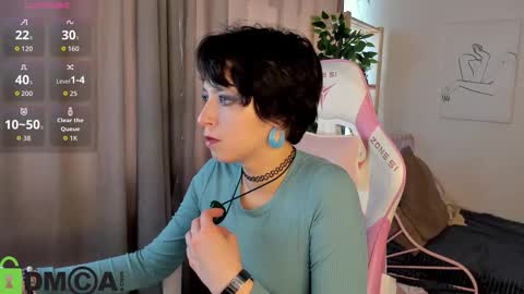 Snapshot of sara_frayy chatting on October 2025 05:26:02 AM Sarah online show from October 2025 05:26:02 AM