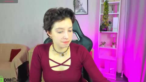 Snapshot of sara_frayy chatting on November 2025 01:30:01 AM Sarah online show from November 2025 01:30:01 AM