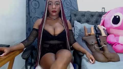Snapshot of sara_greyx chatting on September 2025 03:17:02 PM Sara Greyx online show from September 2025 03:17:02 PM