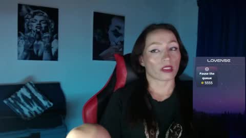 Sara online show from May 2026 04:10:02 AM