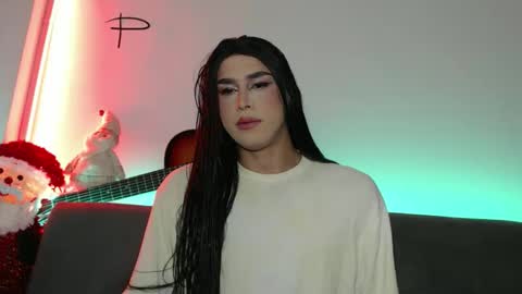 sara_hunter12 online show from December 2025 08:53:02 AM